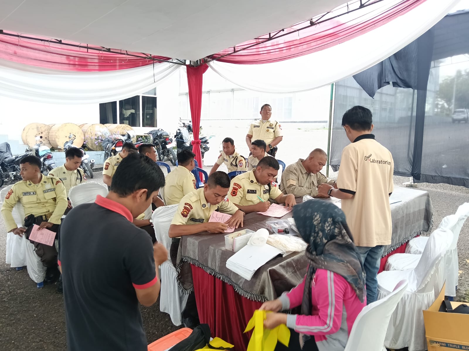 Aksi Sosial Donor Darah Meriahkan HUT ke-45 Satpam di Kota Jambi