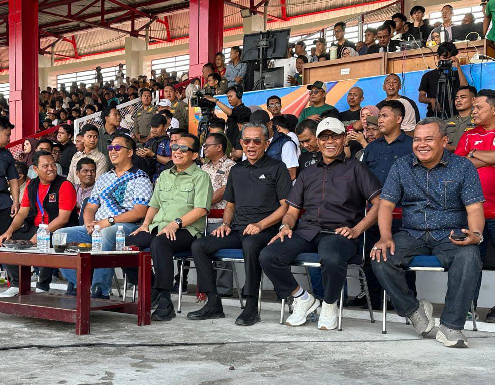 Ketum KONI Jambi Saksikan Semifinal Gubernur Cup, Tegaskan Netral dan Apresiasi Permainan Kedua Tim