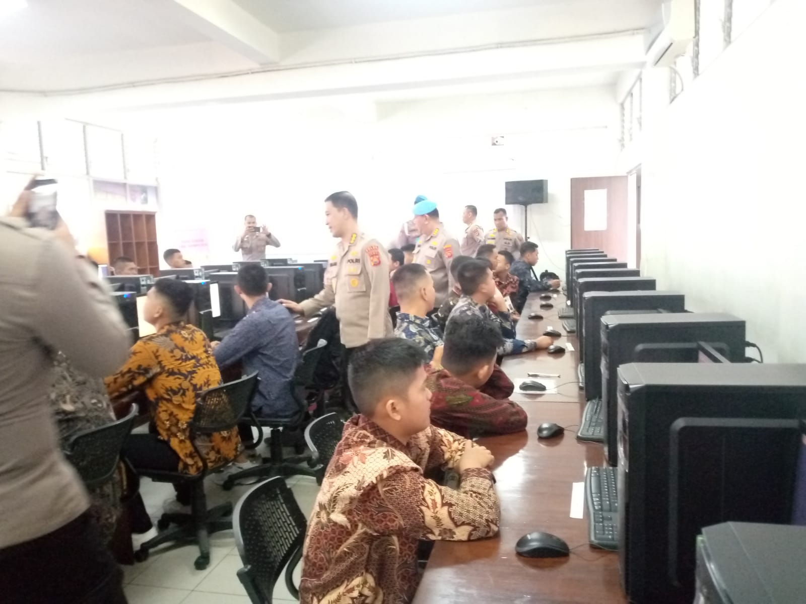 Sebanyak 1.963 Peserta Yang Mengikuti Tes CAT Psikologi Seleksi Penerimaan Polri Polda Jambi Tahun 2024