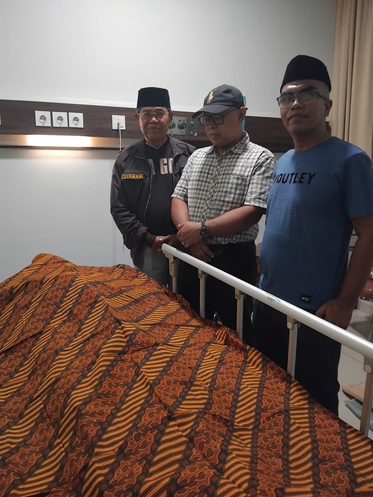 Sukman Pimpin Pelepasan Jenazah Korban Lakalantas Kerinci di Riau