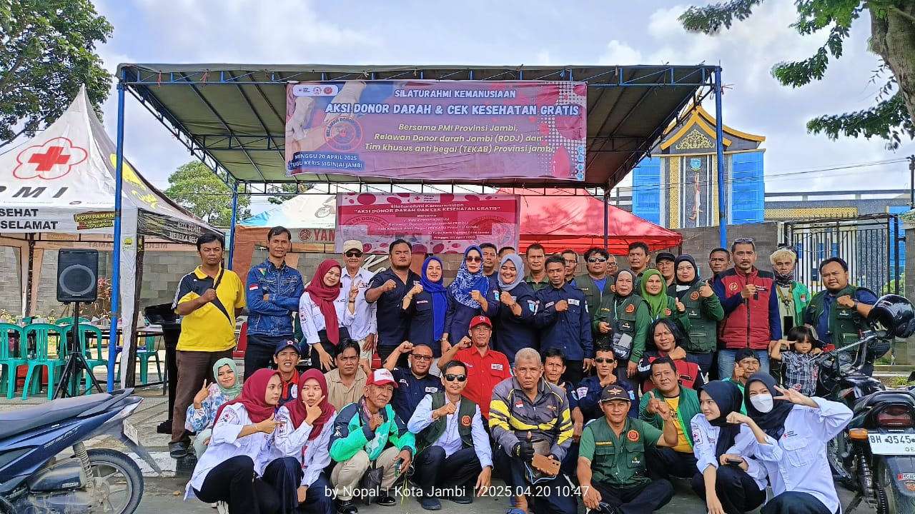 Drg. Galuh Putri Maulida Wakili Ketua PMI Provinsi Jambi HBA dalam Pembukaan Donor Darah Akbar di Depan Kantor Wali Kota Jambi