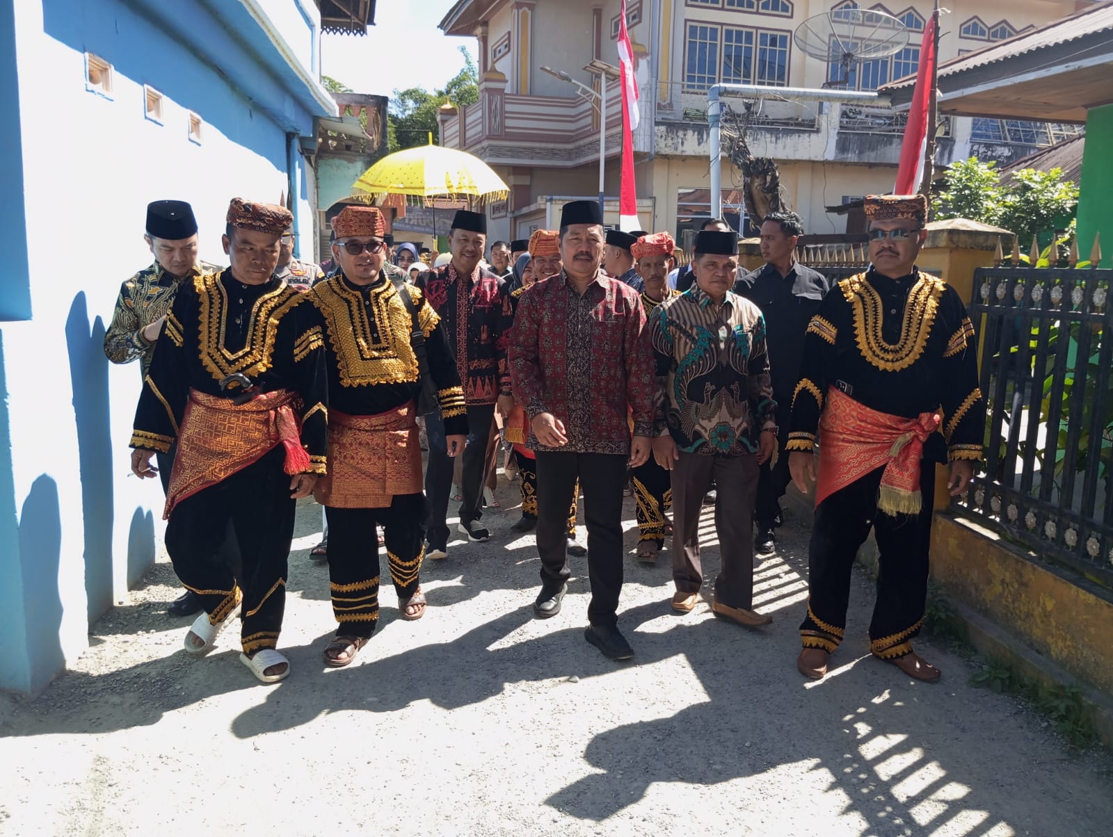 Bupati Monadi dan Ketua DPRD kerinci Hadiri Kenduri Sko Lima Desa Kubang,