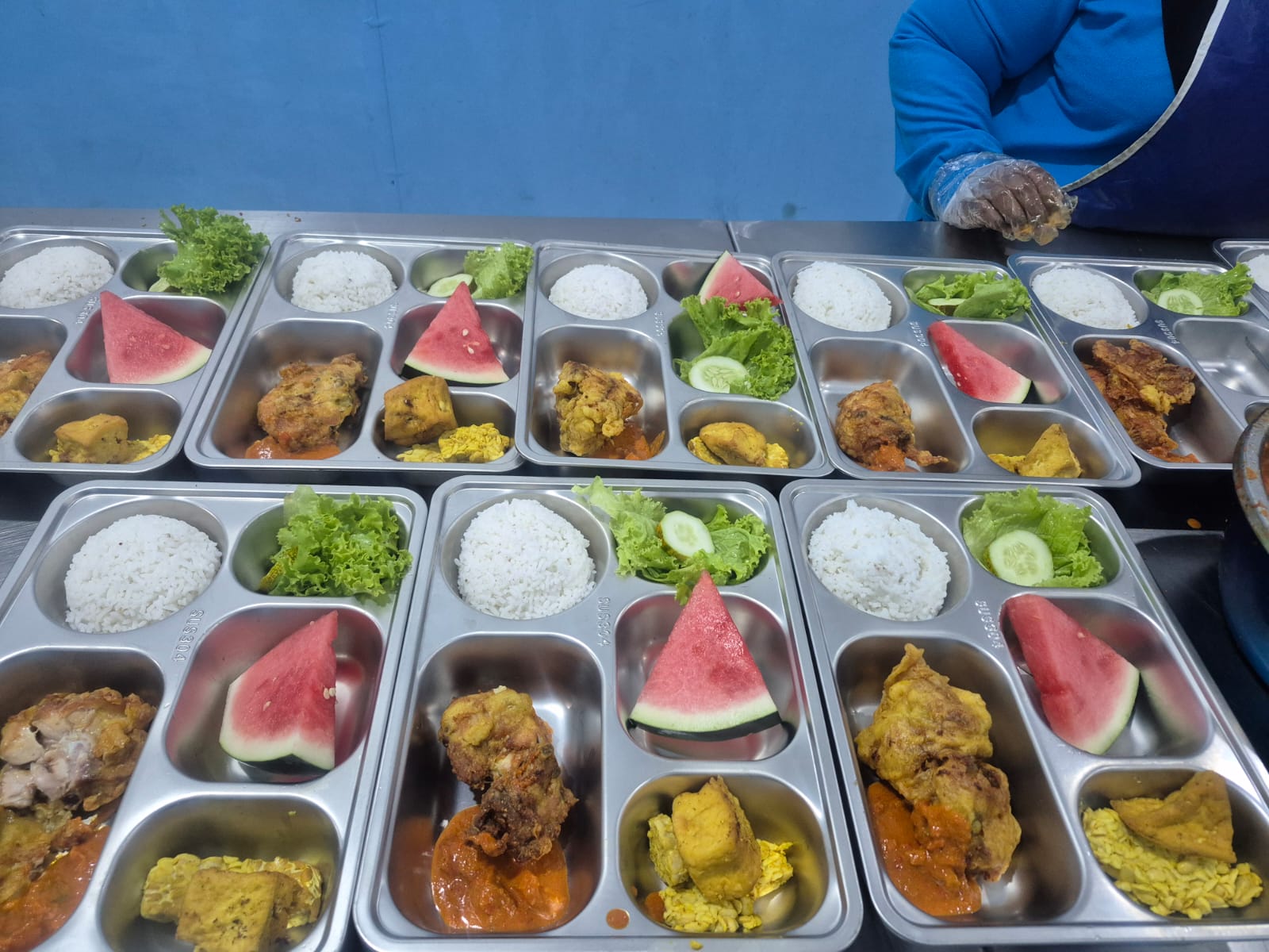  Mitra Seno Bakti Indonesia di Kayu Aro Jalankan Program Makan Bergizi Sesuai Standar Nasional