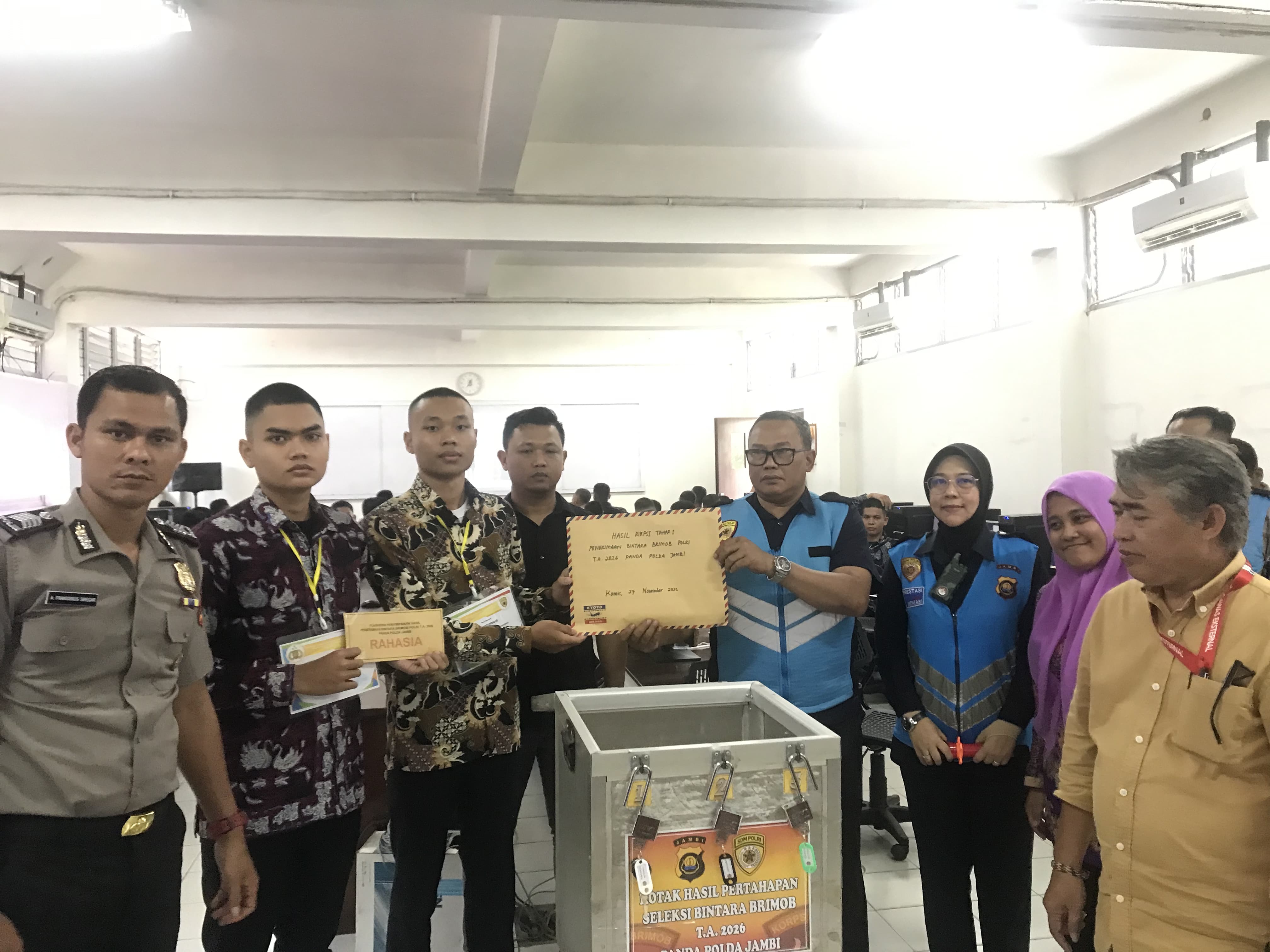 185 Casis Bintara Brimob Perebutkan Kelulusan pada Tes CAT Akademik Polda Jambi