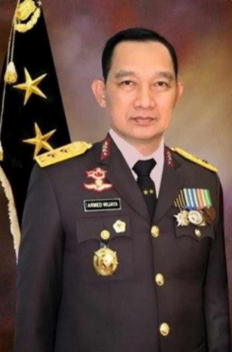 Mantan Kapolda Bengkulu Irjen Pol (Purn) Drs Armed Wijaya, MH